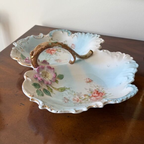 Vintage RS Prussia Large Divided Serving Bowl Iris Mold Handled Floral With Gold - Picture 3 of 13
